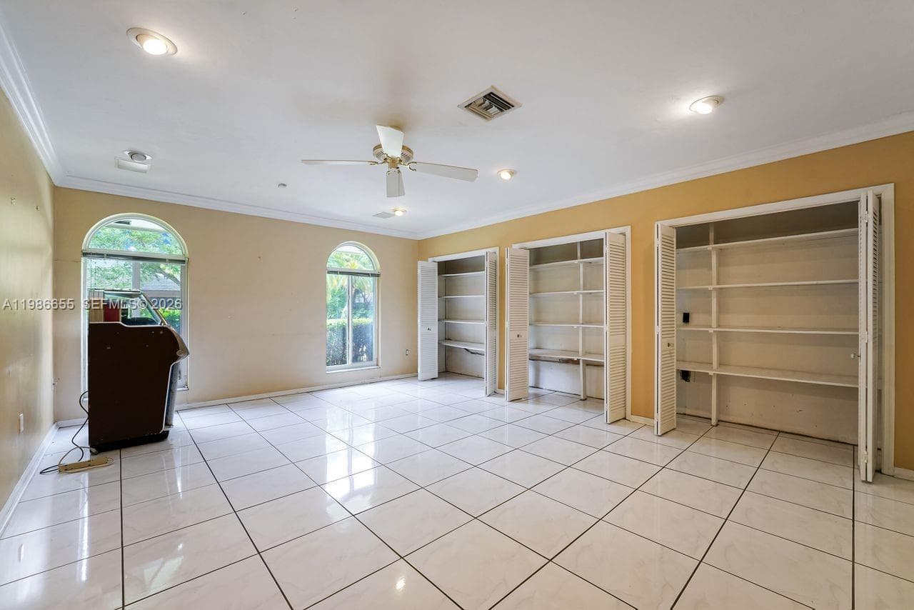10805 SW 128th Ter, Miami FL 33176 — 7