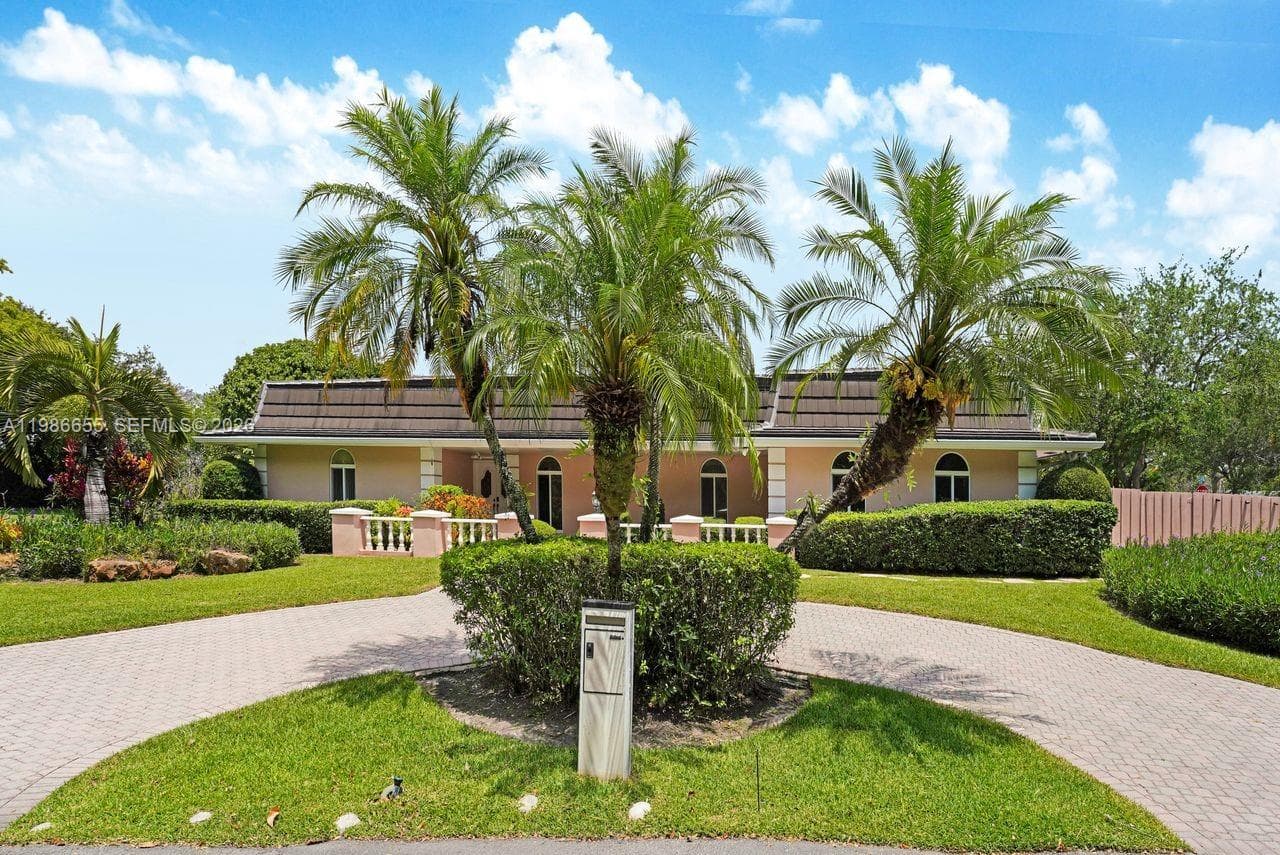 10805 SW 128th Ter, Miami FL 33176 — 1