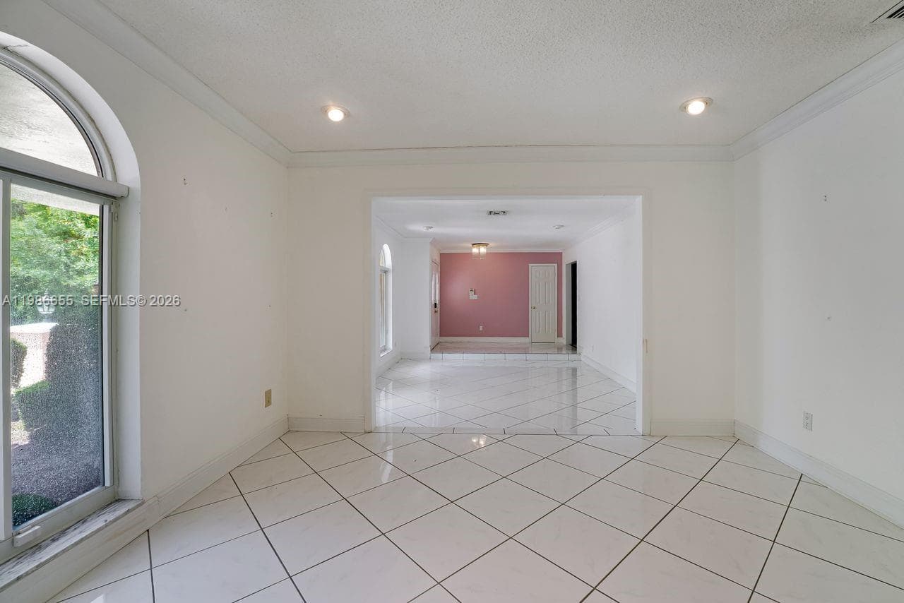 10805 SW 128th Ter, Miami FL 33176 — 5