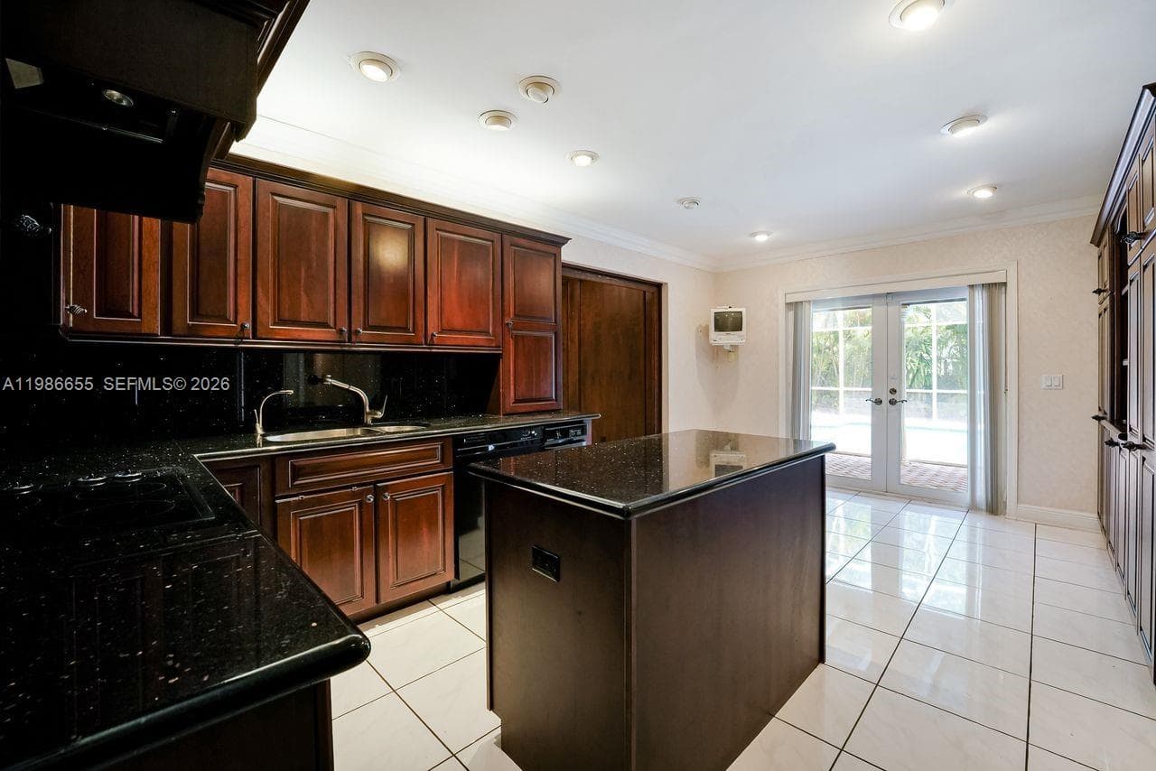 10805 SW 128th Ter, Miami FL 33176 — 15