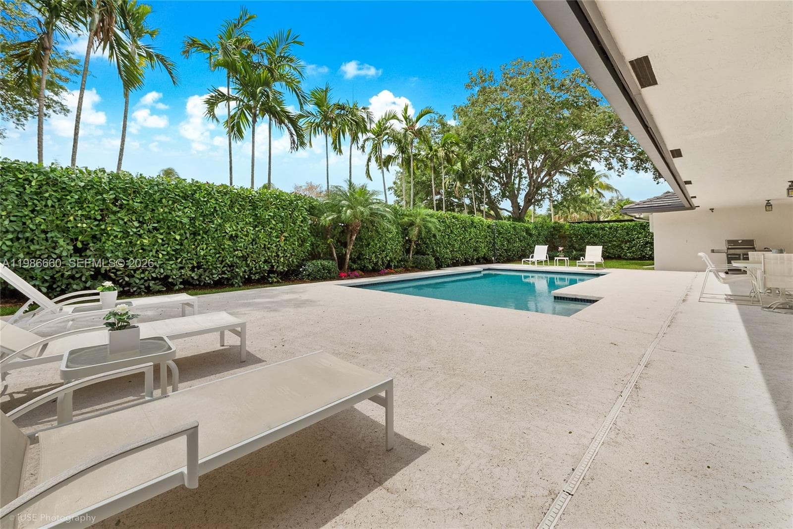 10422 SW 121st St, Miami FL 33176 — 25