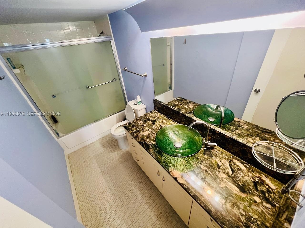 900 Bay Dr # 411, Miami Beach FL 33141 — 41
