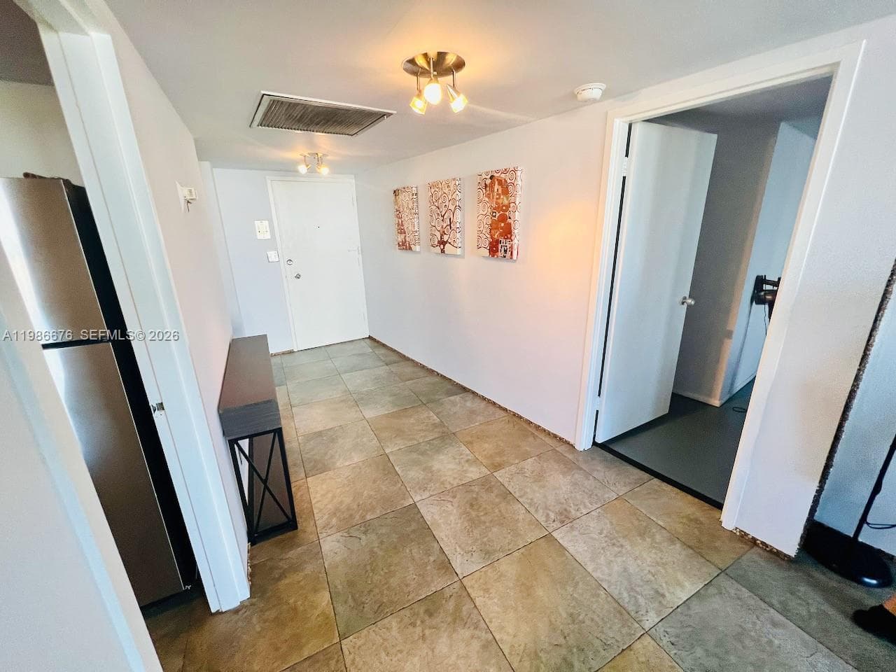 900 Bay Dr # 411, Miami Beach FL 33141 — 37