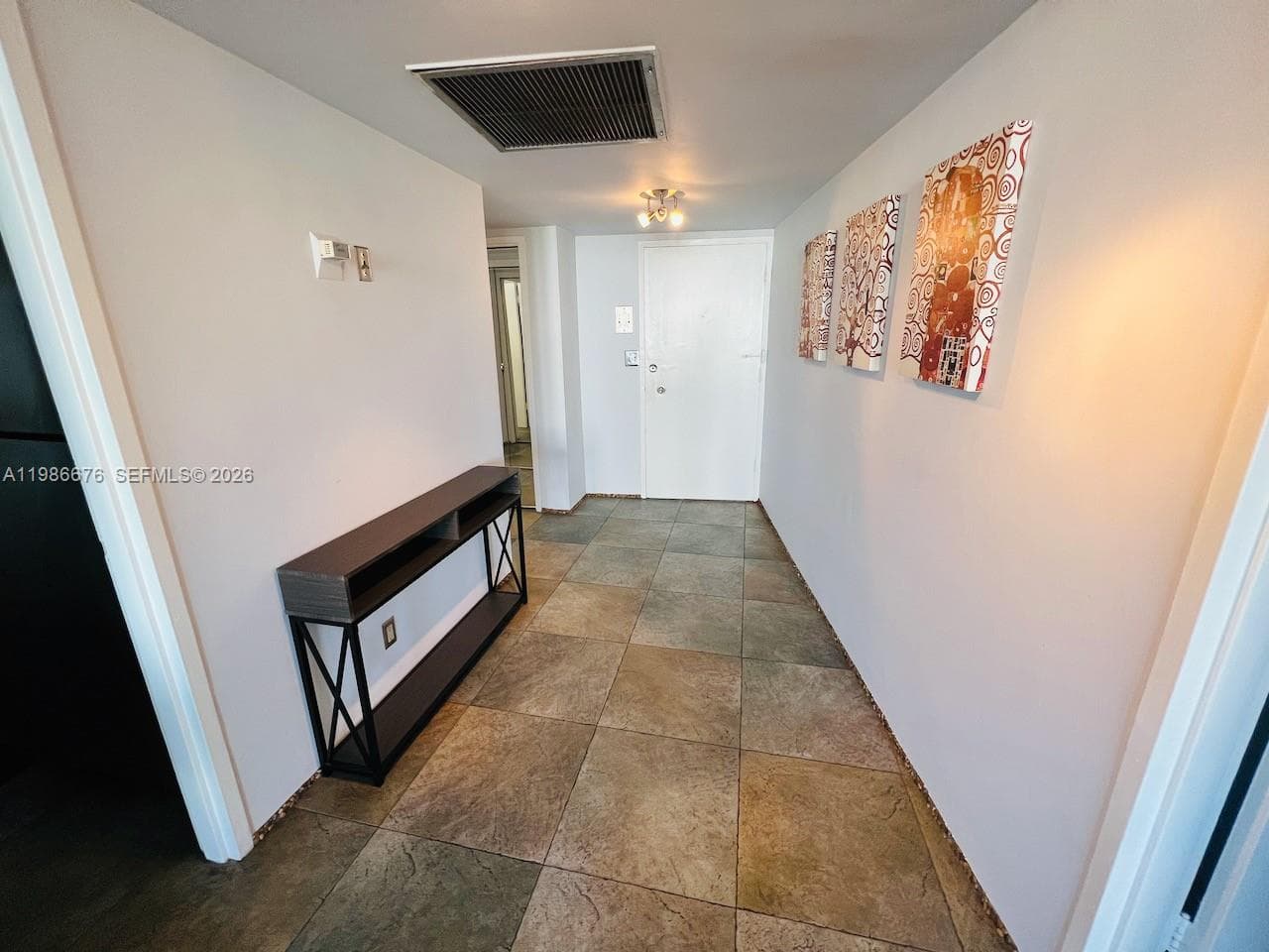 900 Bay Dr # 411, Miami Beach FL 33141 — 29
