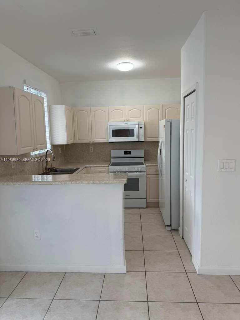 2470 SE 15th Pl # 335, Homestead FL 33035 — 2