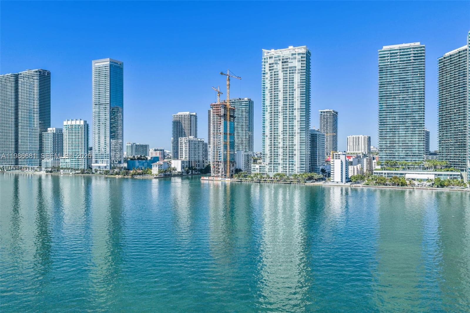 2900 NE 7th Ave # 1408, Miami FL 33137 — 32