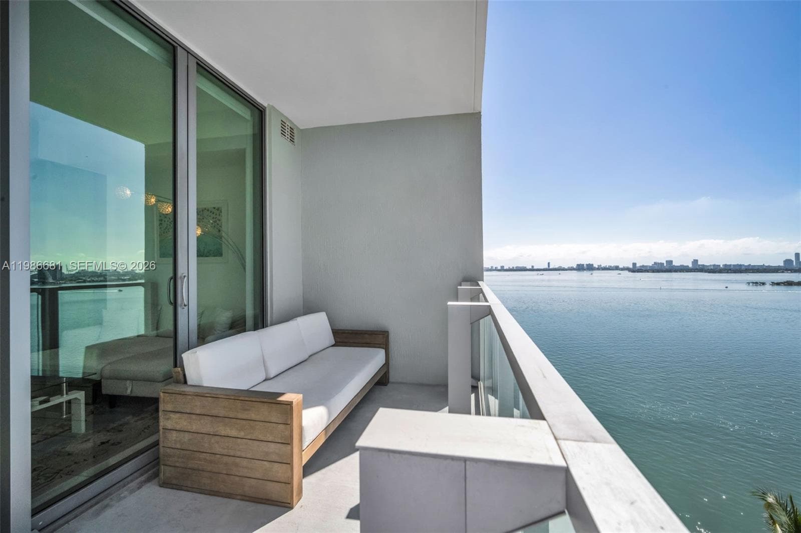 2900 NE 7th Ave # 1408, Miami FL 33137 — 24