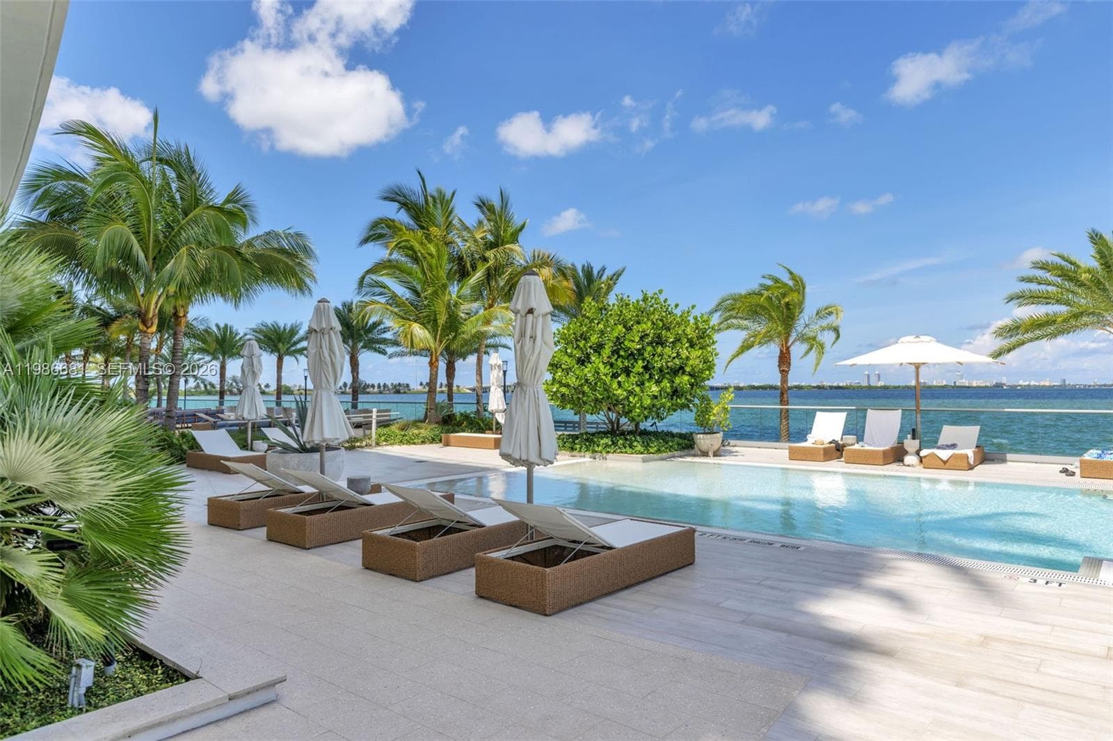 2900 NE 7th Ave # 1408, Miami FL 33137 — 35