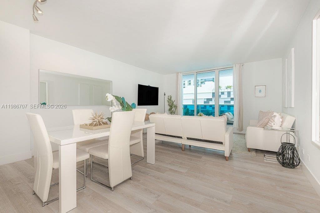 2301 Collins Ave # 401, Miami Beach FL 33139 — 3