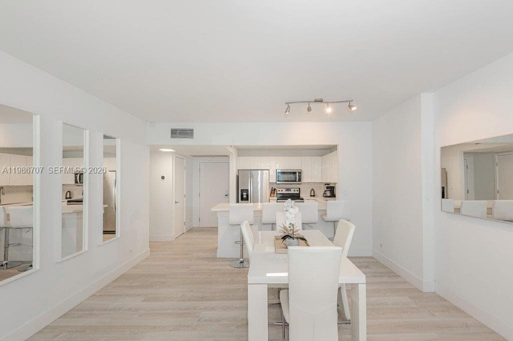 2301 Collins Ave # 401, Miami Beach FL 33139 — 9