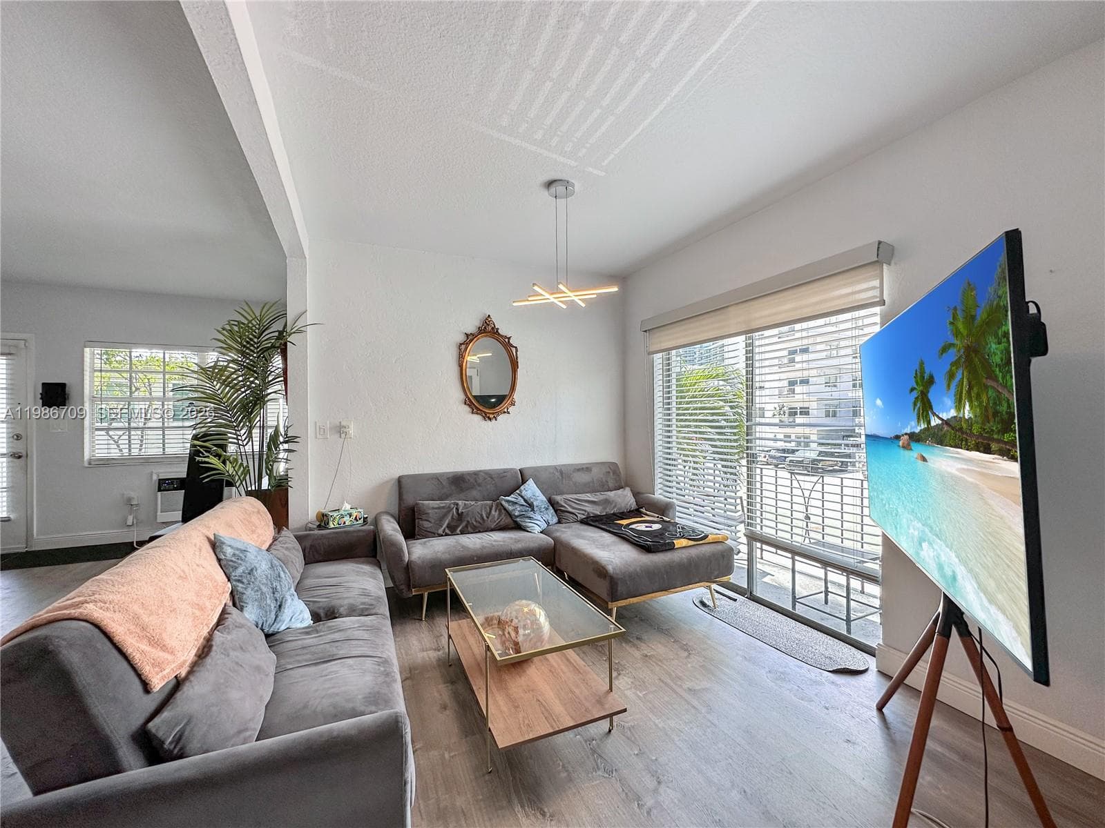 1611 West Ave # 9, Miami Beach FL 33139 — 8