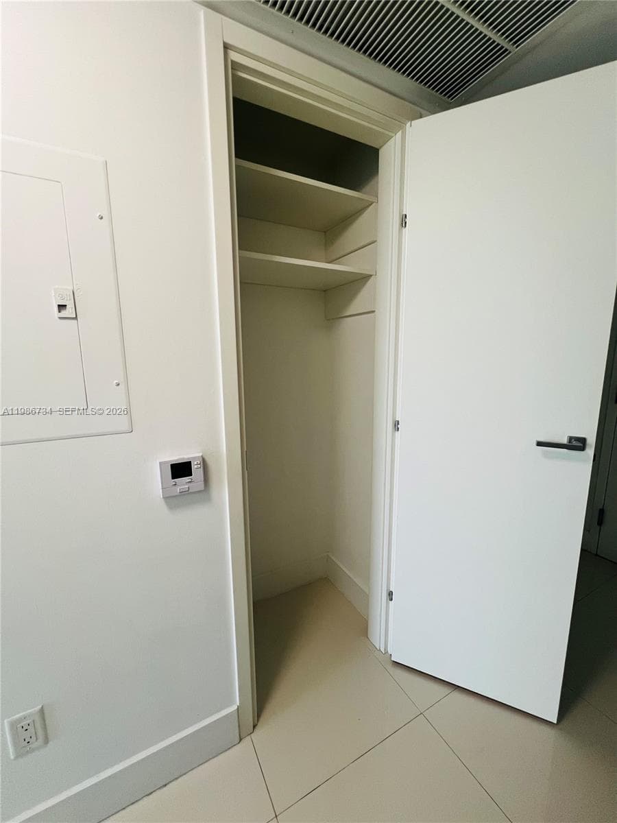 1300 Brickell Bay Dr # 1606, Miami FL 33131 — 12