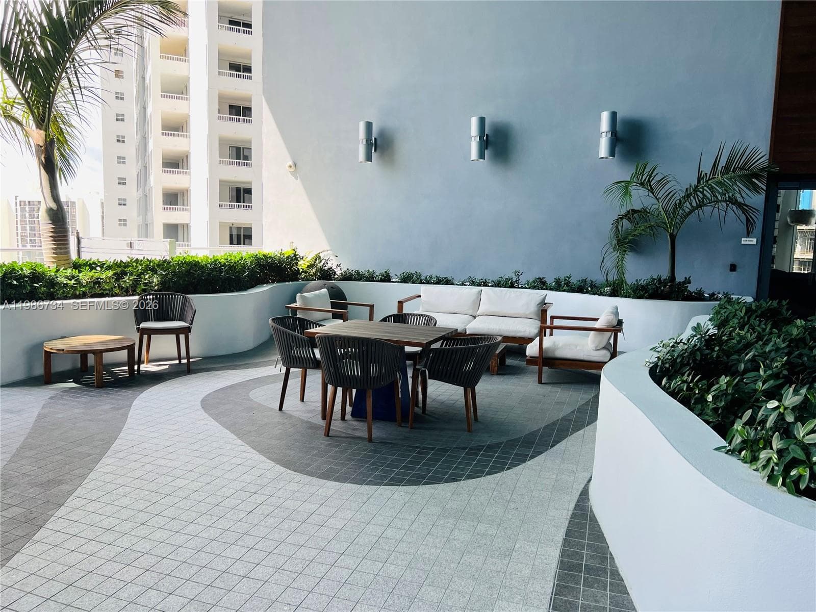 1300 Brickell Bay Dr # 1606, Miami FL 33131 — 24