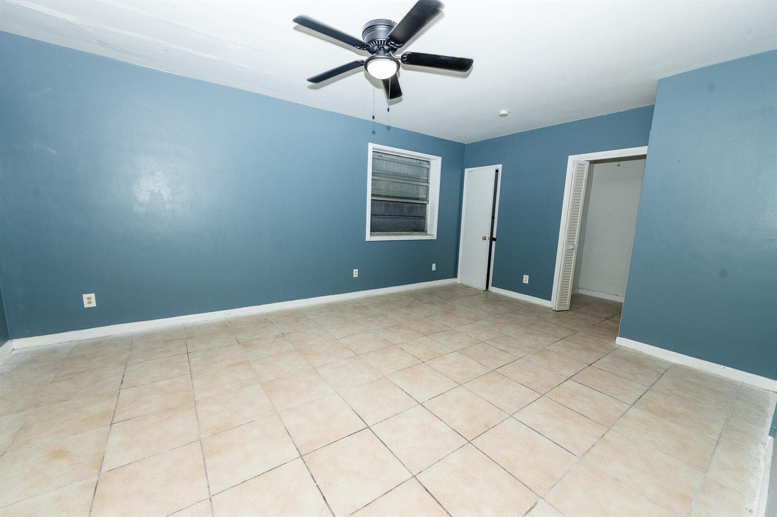 1230 NW 180th Terrace, Miami Gardens FL 33169 — 6