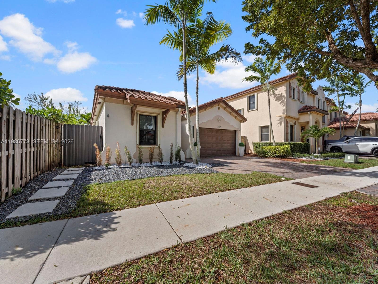 15404 SW 175th St, Miami FL 33187 — 1