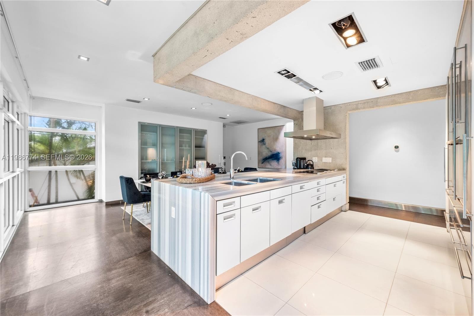 1606 S Bayshore Dr, Miami FL 33133 — 23