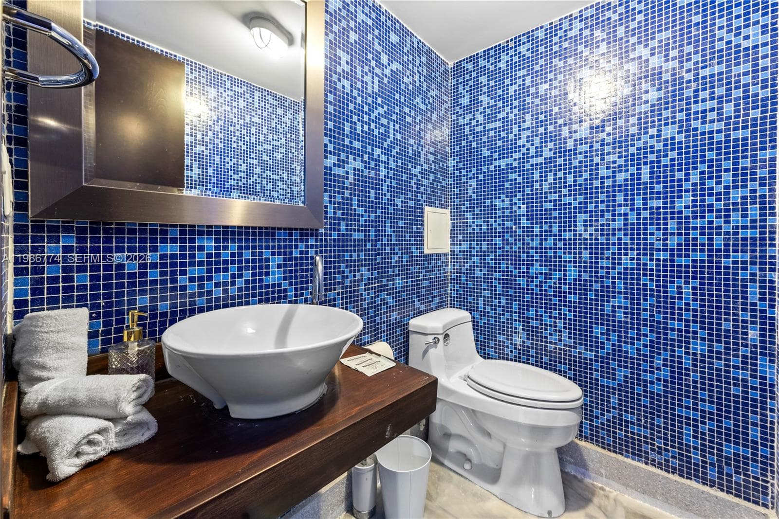 1606 S Bayshore Dr, Miami FL 33133 — 56