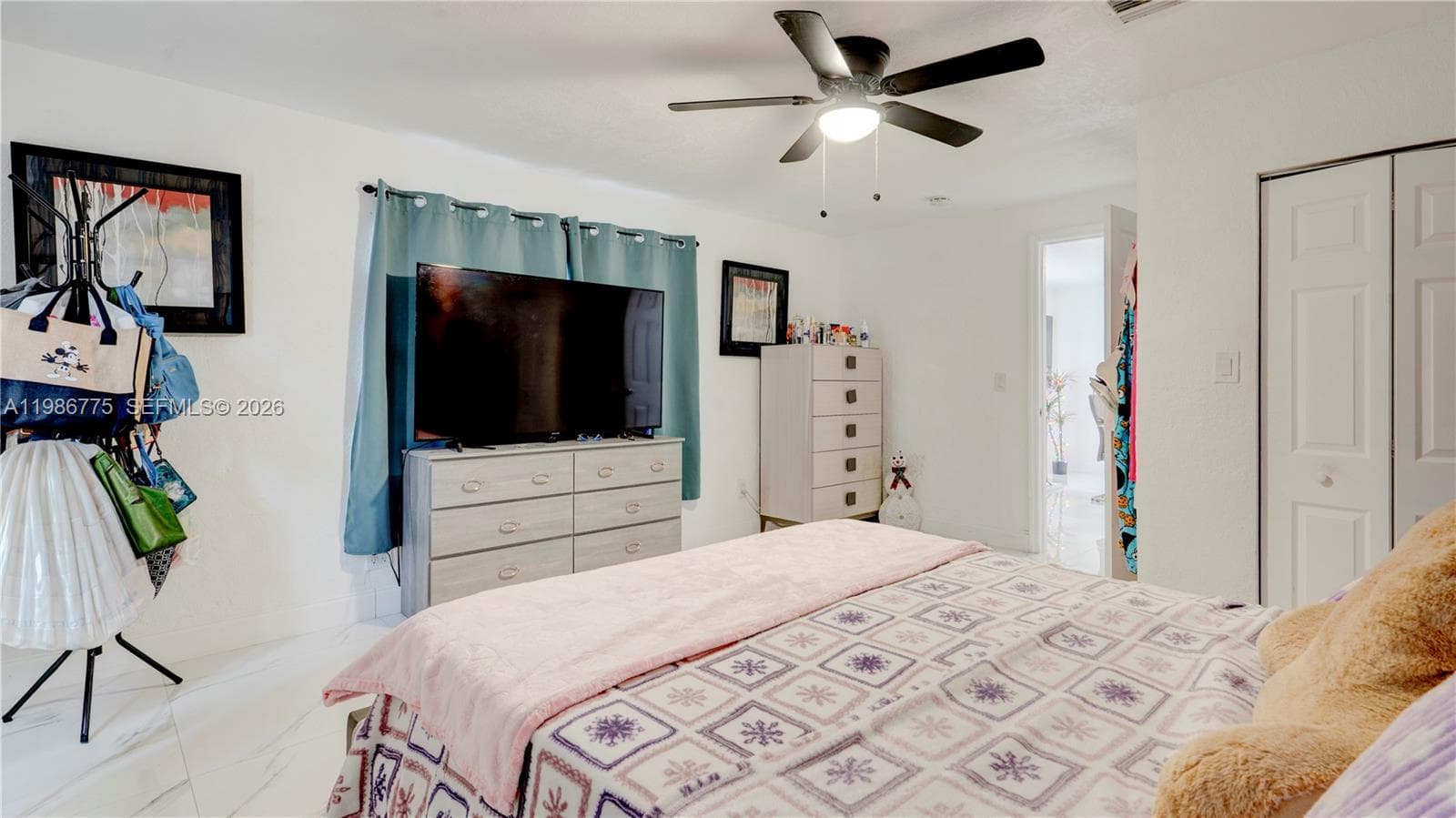 10529 NW 35th Ave, Miami FL 33147 — 18