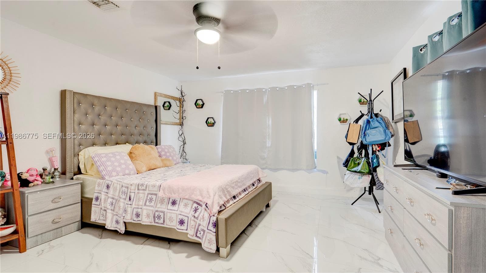 10529 NW 35th Ave, Miami FL 33147 — 15