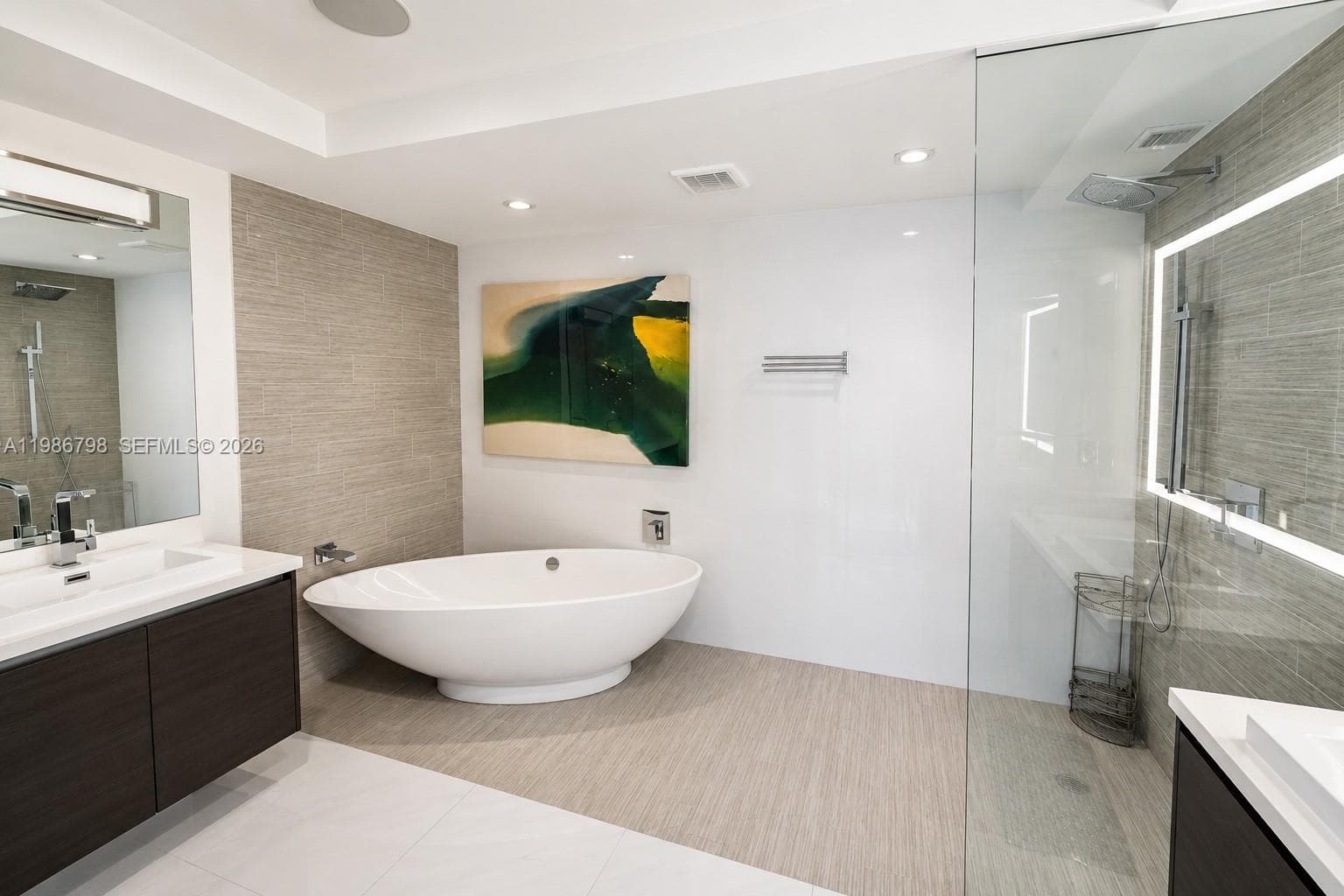 300 Sunny Isles Blvd # 1007, Sunny Isles Beach FL 33160 — 16