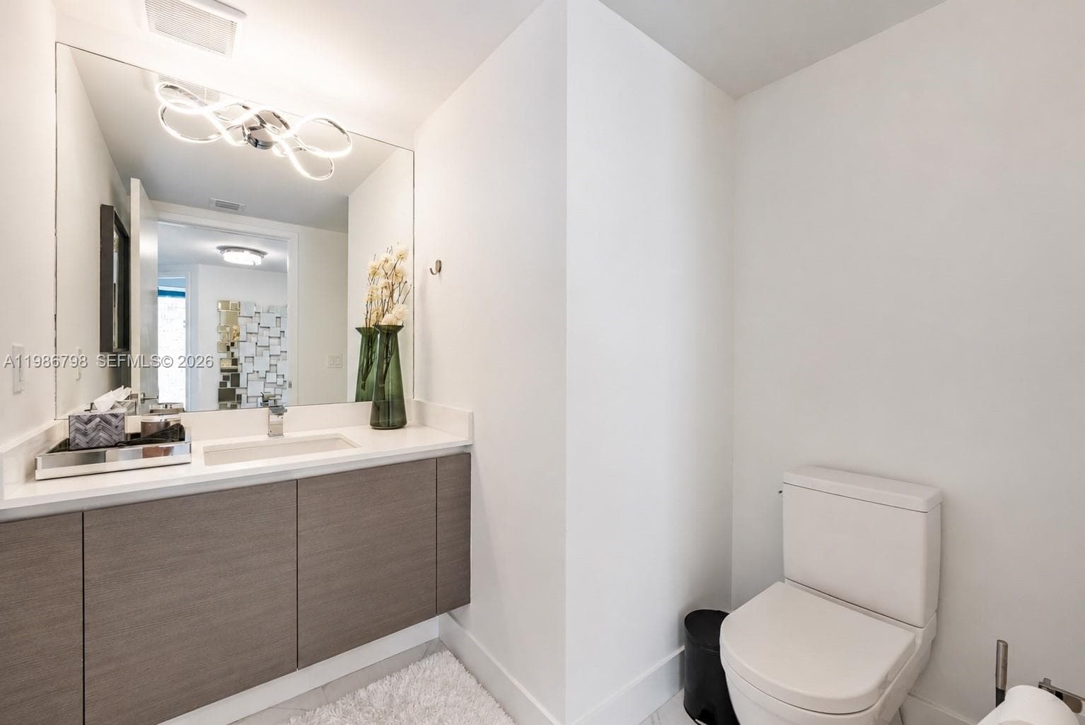 300 Sunny Isles Blvd # 1007, Sunny Isles Beach FL 33160 — 21