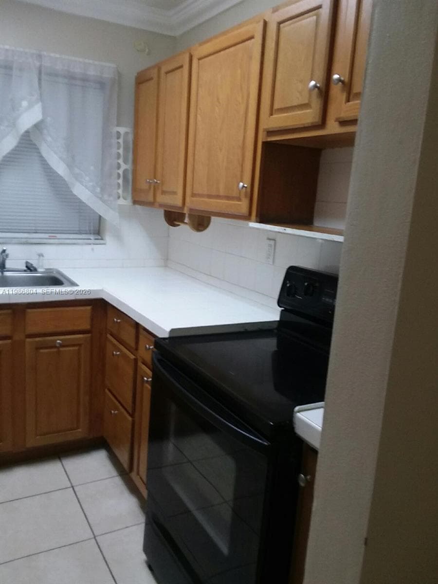 140 Royal Palm Rd # 107, Hialeah Gardens FL 33016 — 2