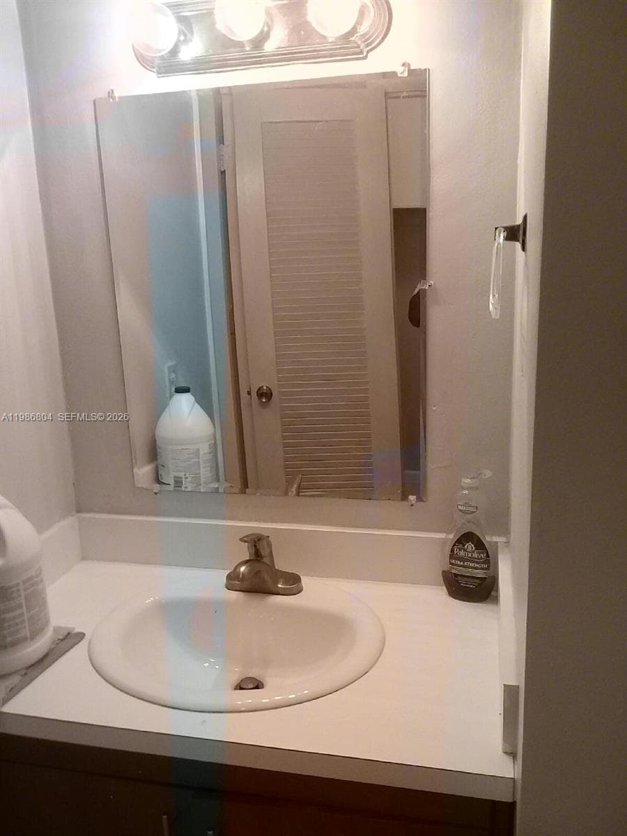 140 Royal Palm Rd # 107, Hialeah Gardens FL 33016 — 7