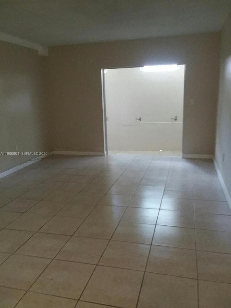 140 Royal Palm Rd # 107, Hialeah Gardens FL 33016 — 3