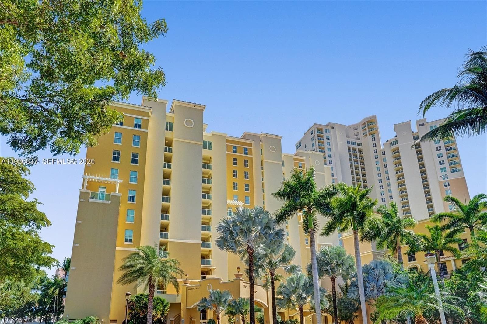 3340 NE 190th St # 1409, Aventura FL 33180 — 36