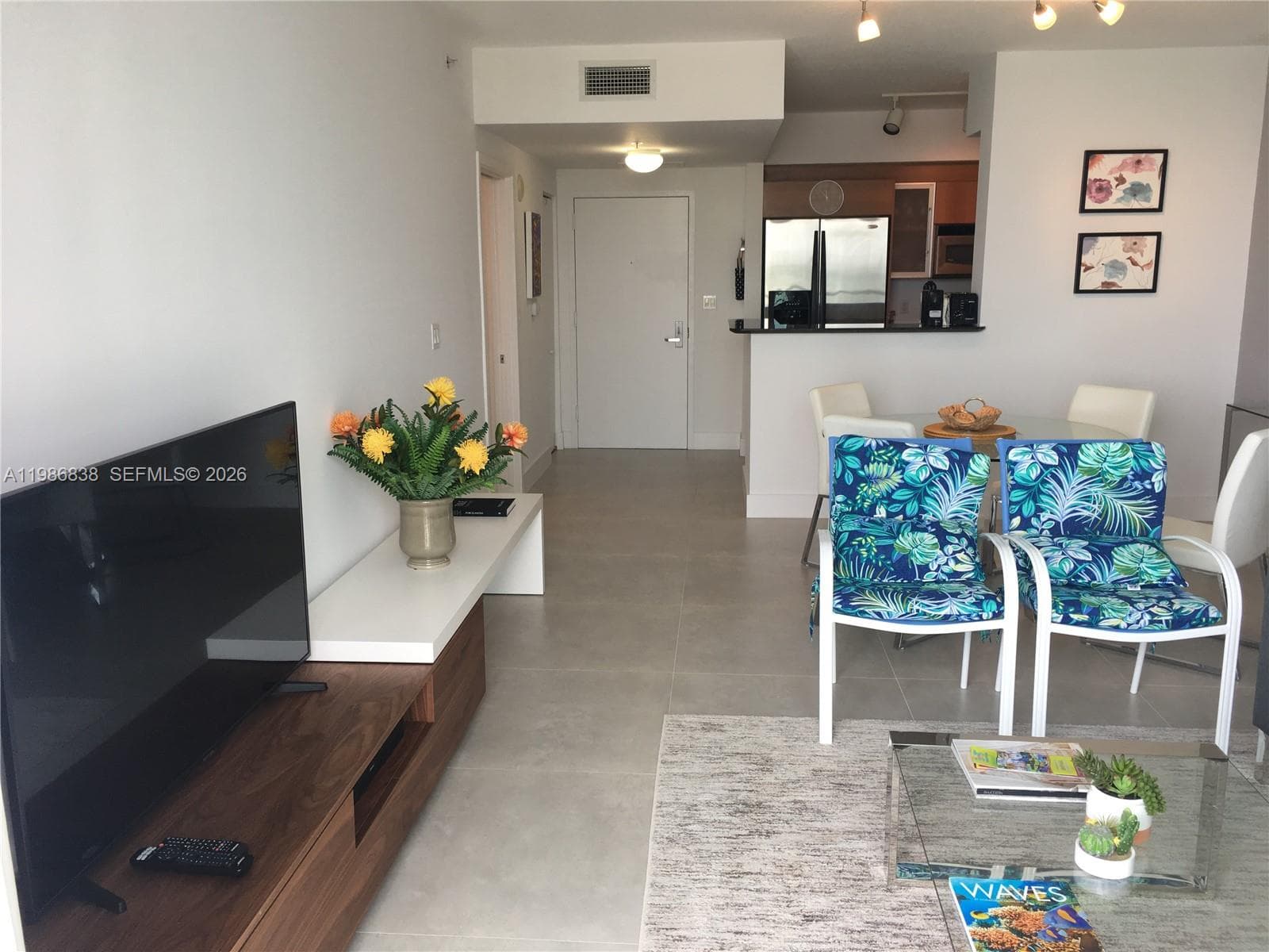 335 S Biscayne Blvd # 3910, Miami FL 33131 — 10