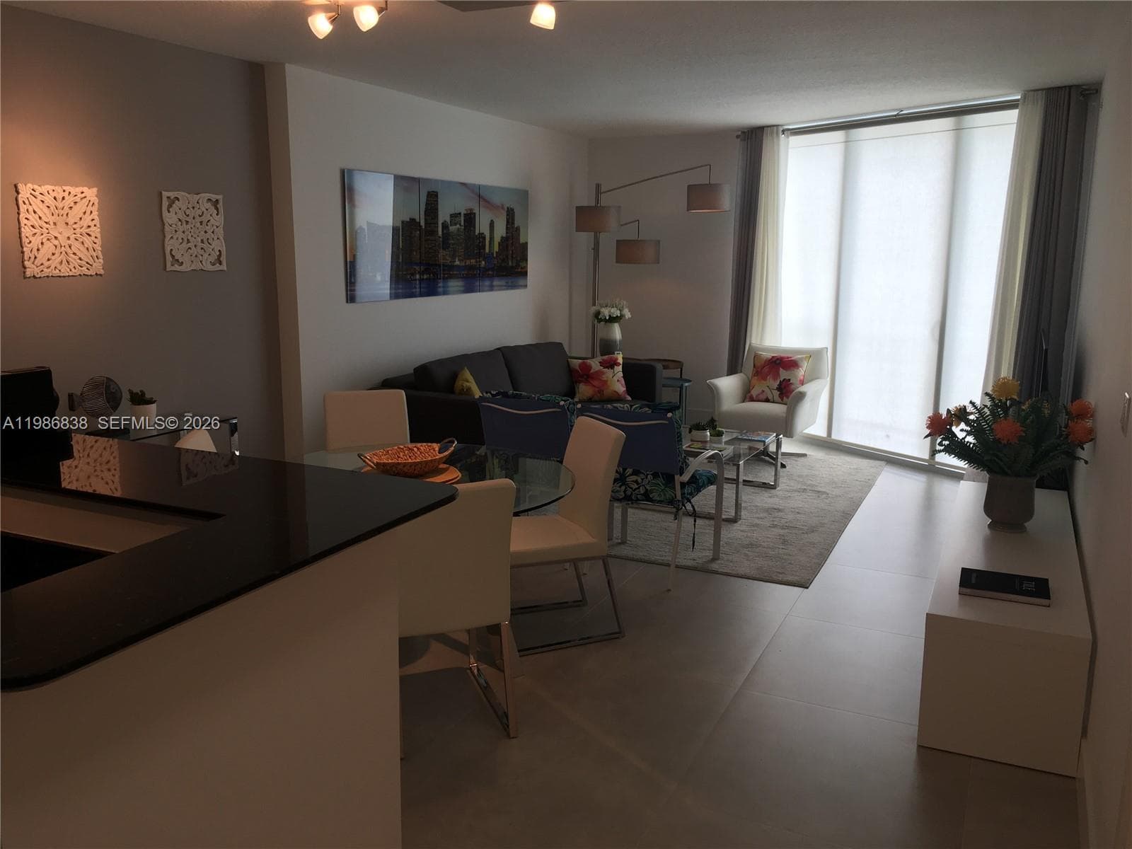 335 S Biscayne Blvd # 3910, Miami FL 33131 — 11