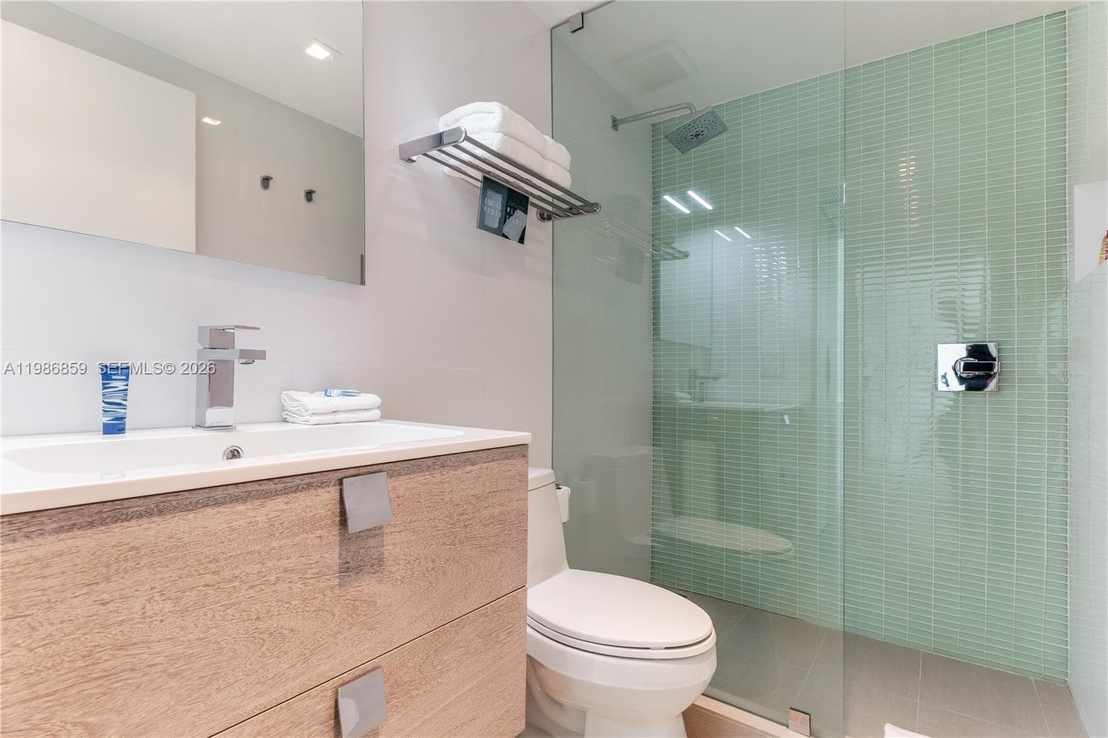1215 West Ave # 402, Miami Beach FL 33139 — 11