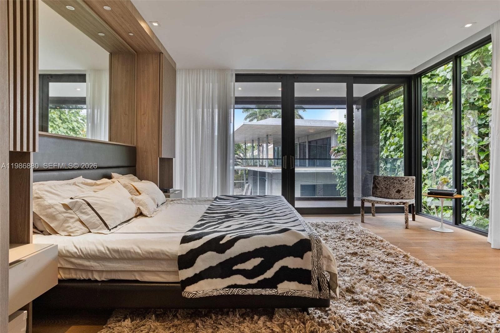 610 Harbor Cir, Key Biscayne FL 33149 — 26