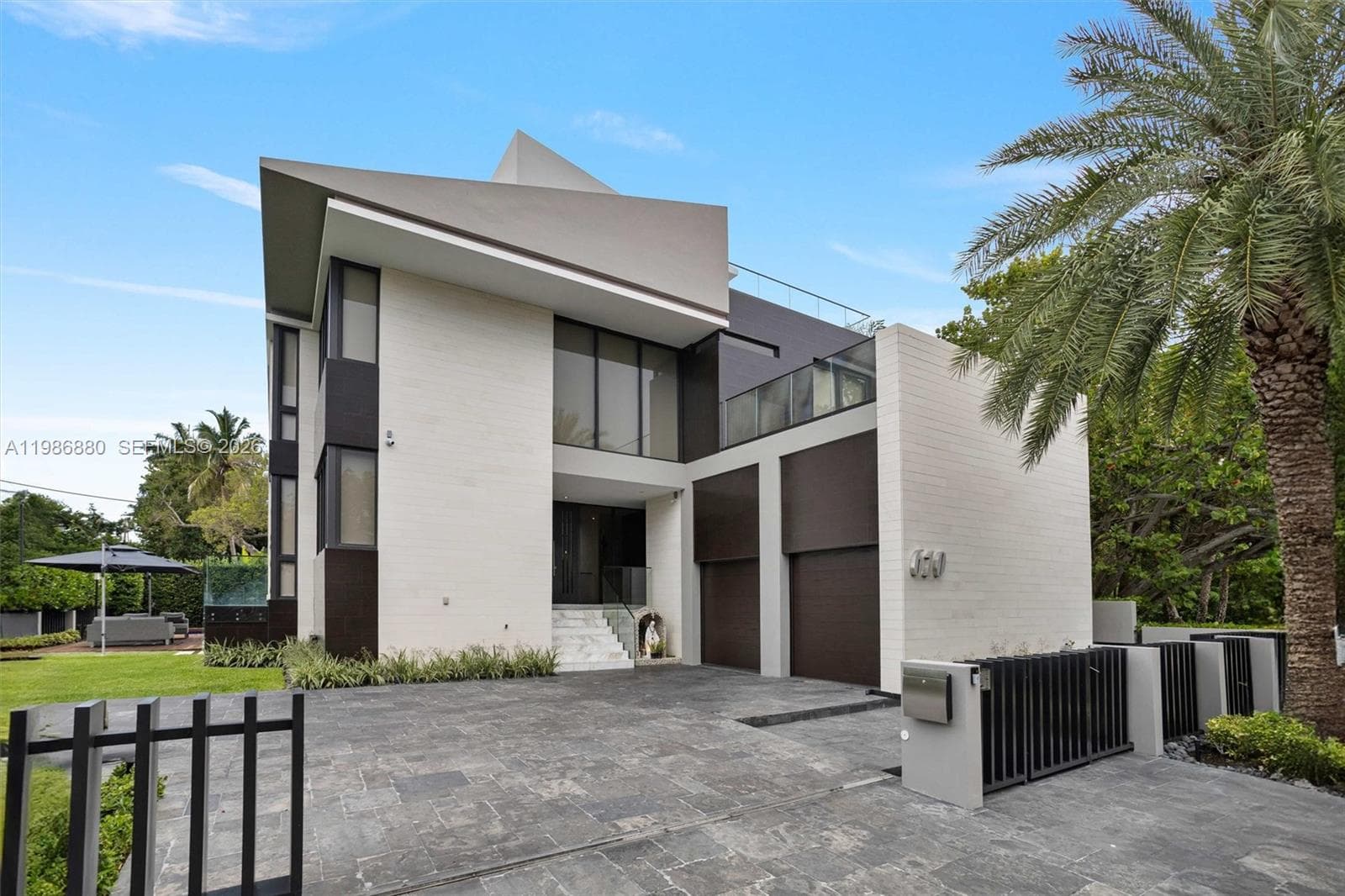 610 Harbor Cir, Key Biscayne FL 33149 — 1