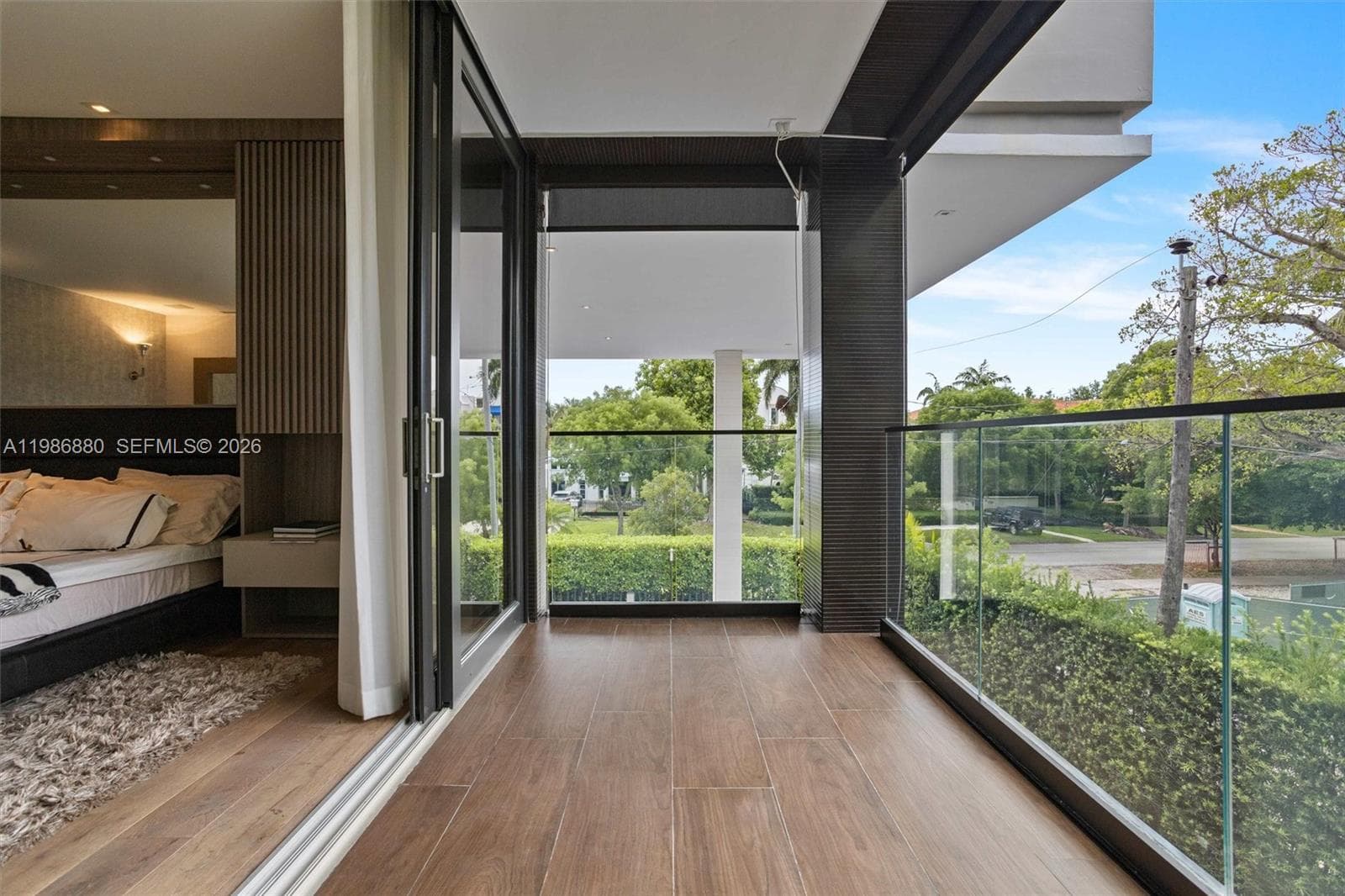 610 Harbor Cir, Key Biscayne FL 33149 — 28