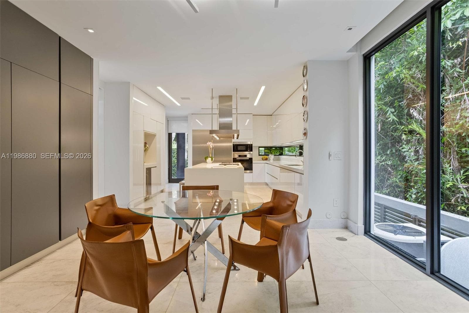610 Harbor Cir, Key Biscayne FL 33149 — 14