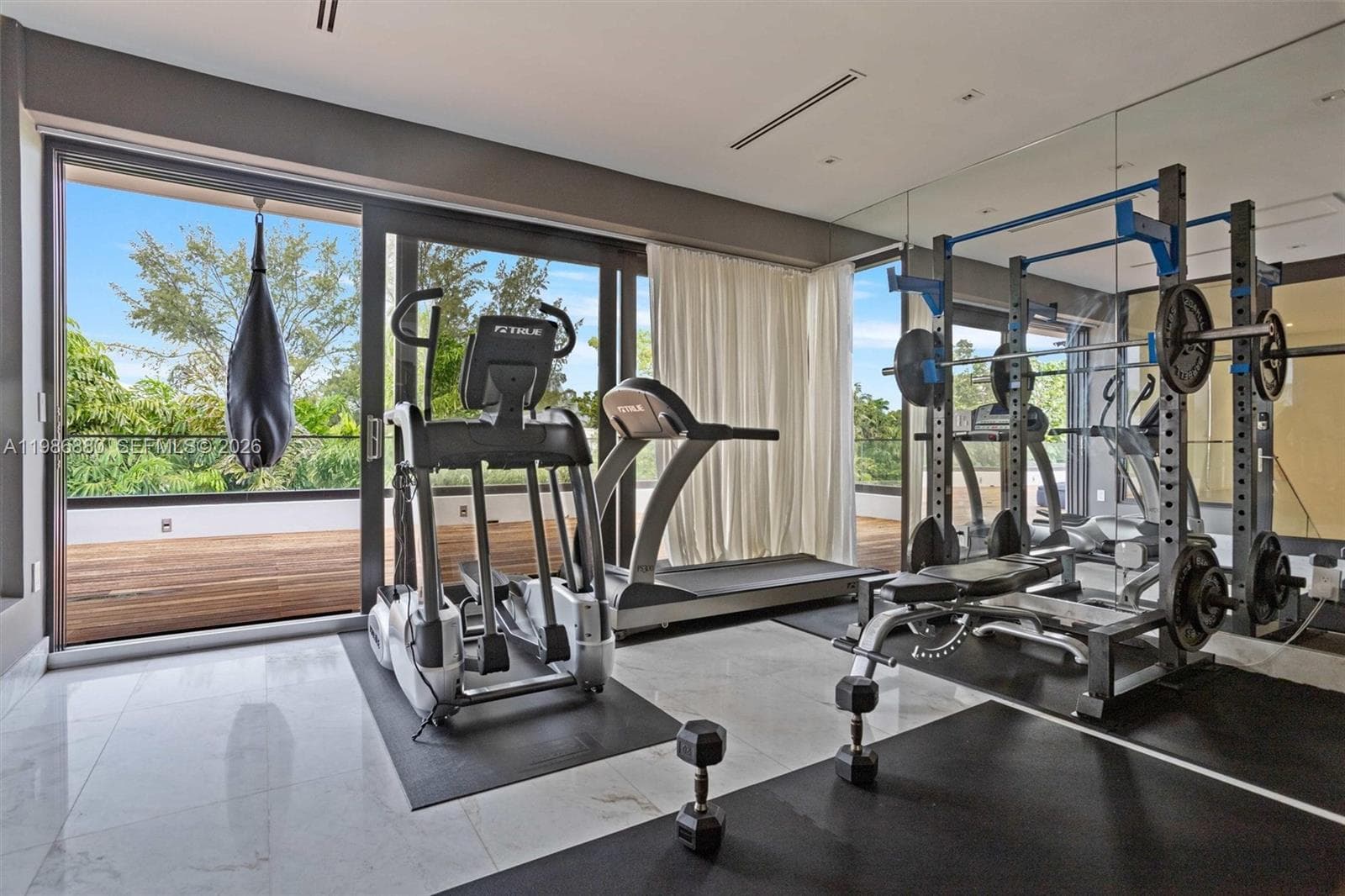 610 Harbor Cir, Key Biscayne FL 33149 — 45