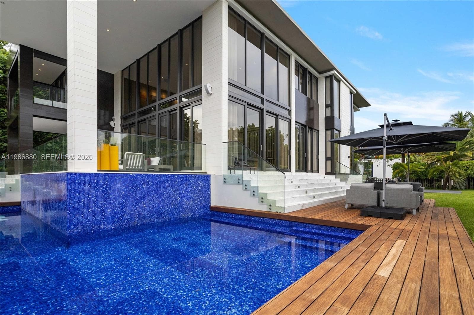 610 Harbor Cir, Key Biscayne FL 33149 — 54