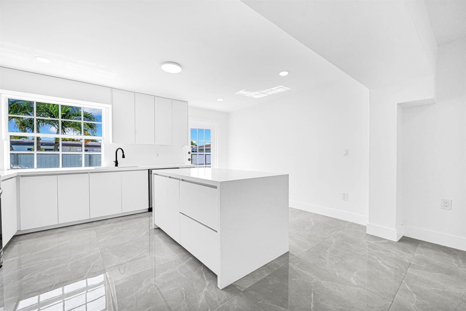 4040 SW 108th Avenue, Miami FL 33165 — 17