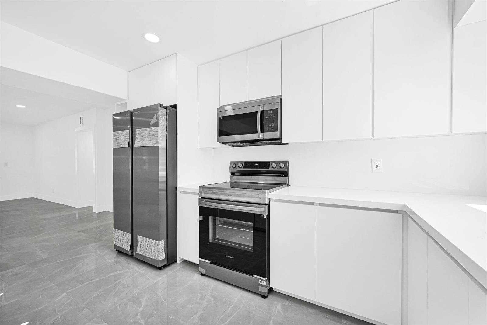4040 SW 108th Avenue, Miami FL 33165 — 20