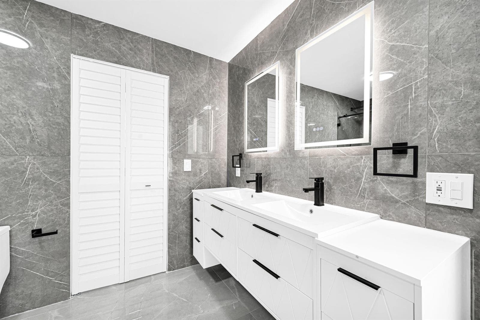 4040 SW 108th Avenue, Miami FL 33165 — 10