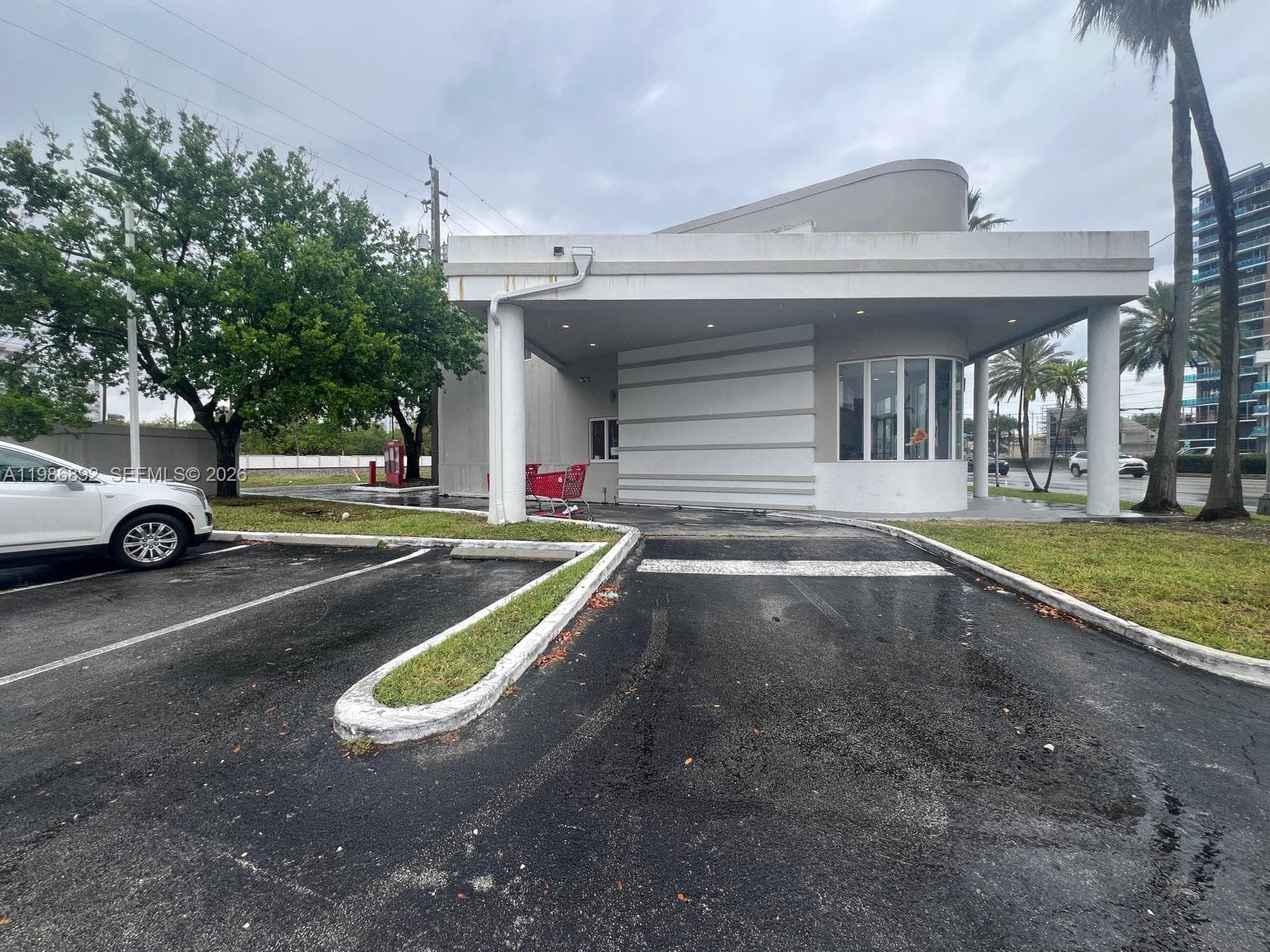 13750 Biscayne Blvd, North Miami Beach FL 33181 — 2