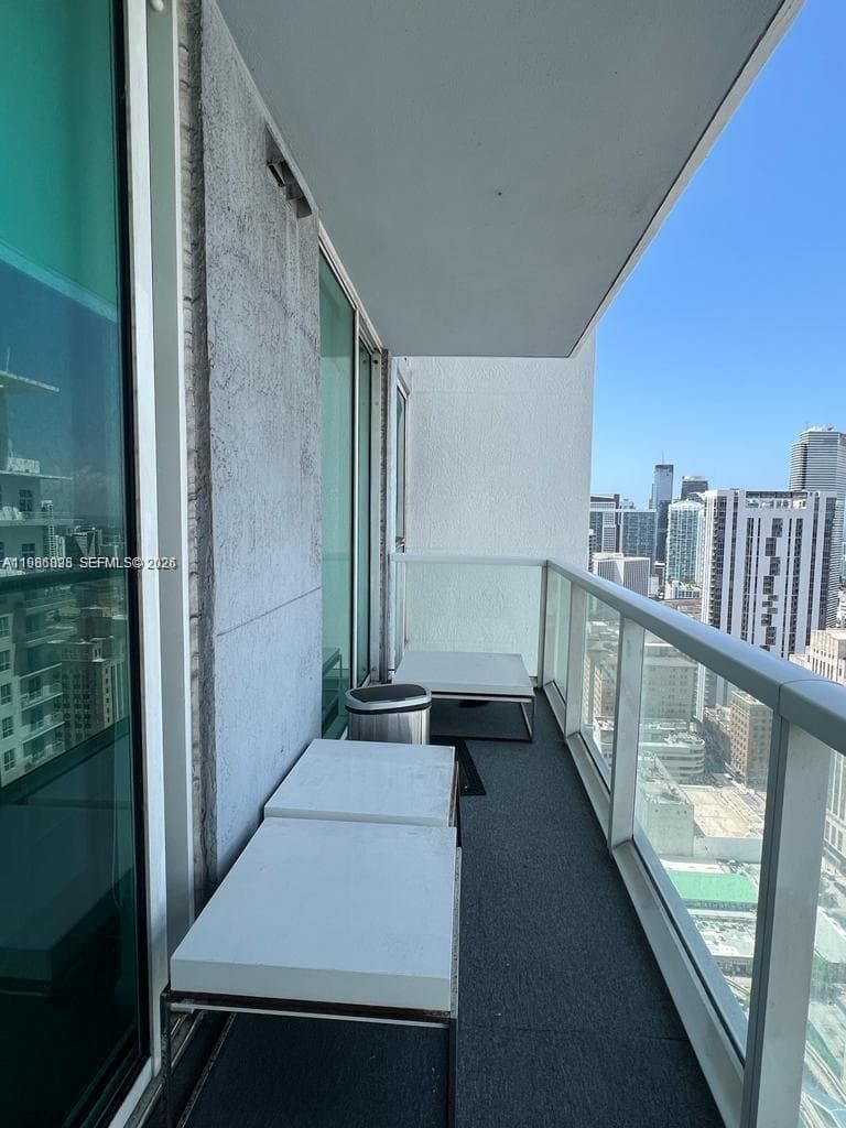 253 NE 2nd St # 3806, Miami FL 33132 — 12