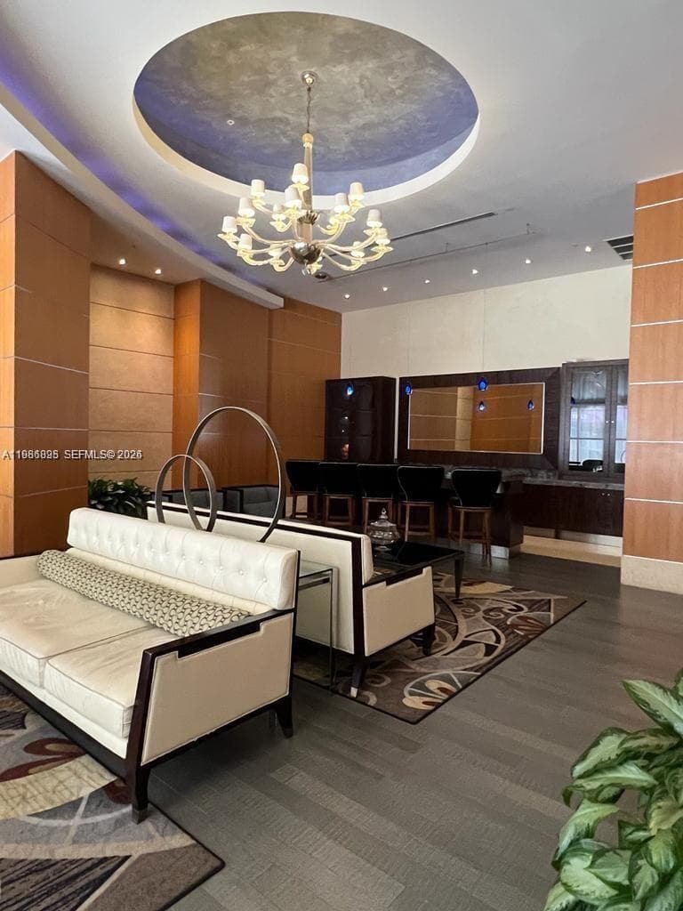 253 NE 2nd St # 3806, Miami FL 33132 — 3