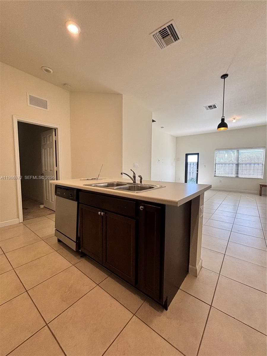164 NE 23rd Ter, Homestead FL 33033 — 84