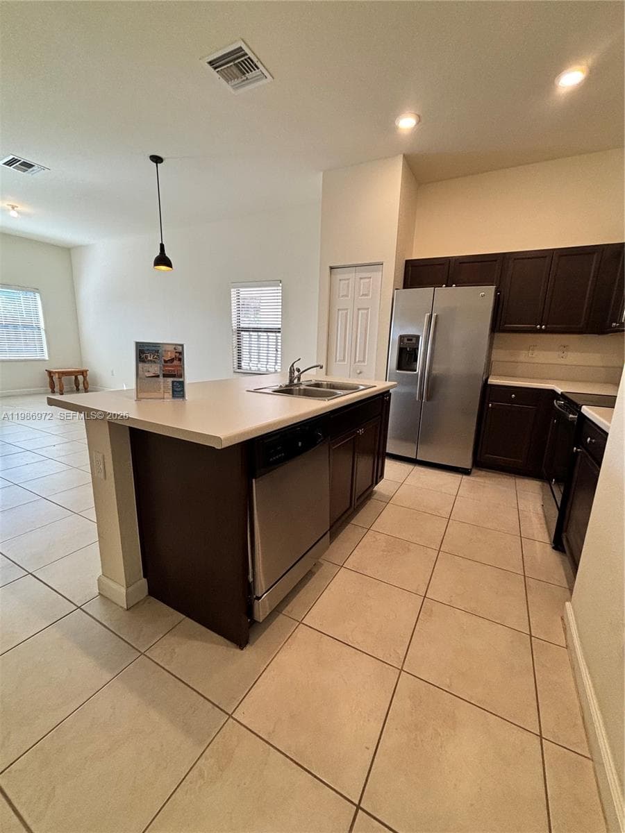 164 NE 23rd Ter, Homestead FL 33033 — 81
