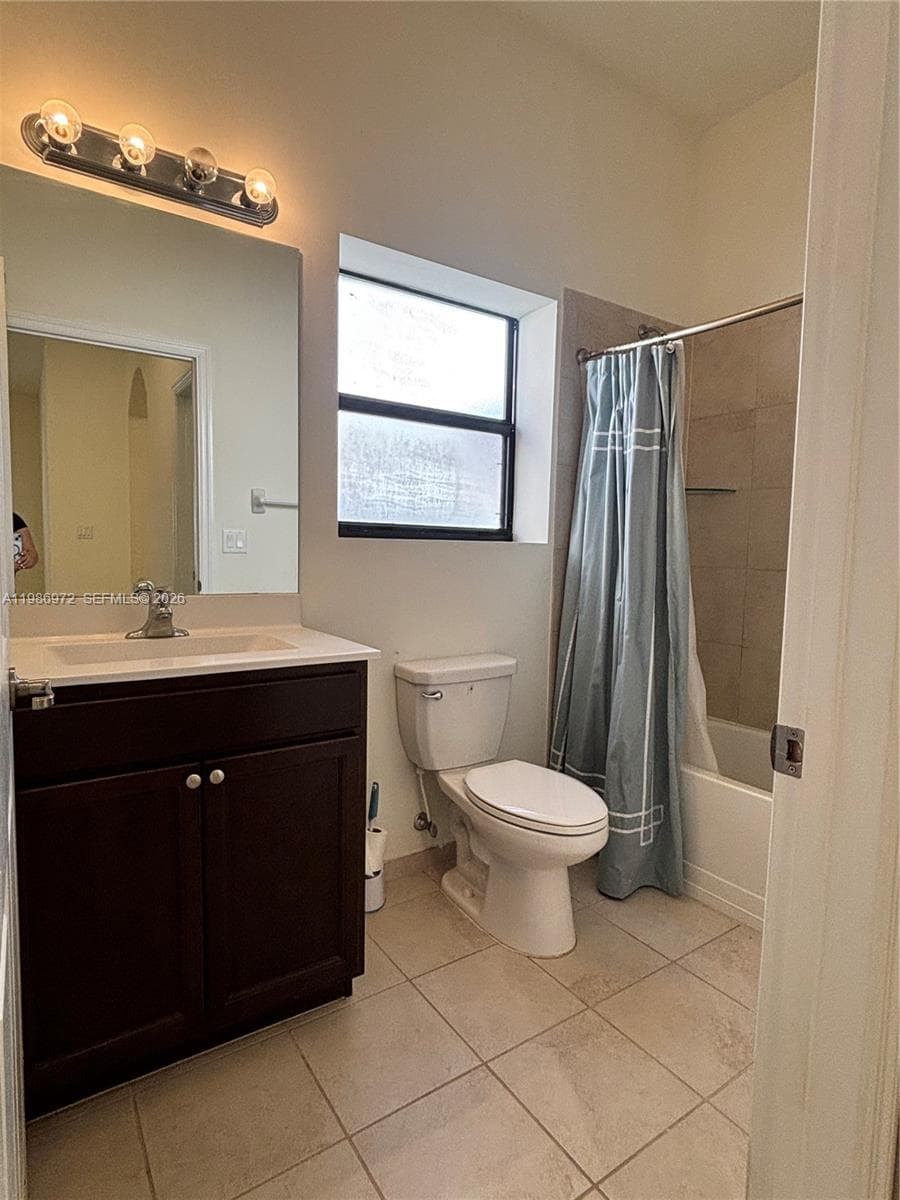 164 NE 23rd Ter, Homestead FL 33033 — 65
