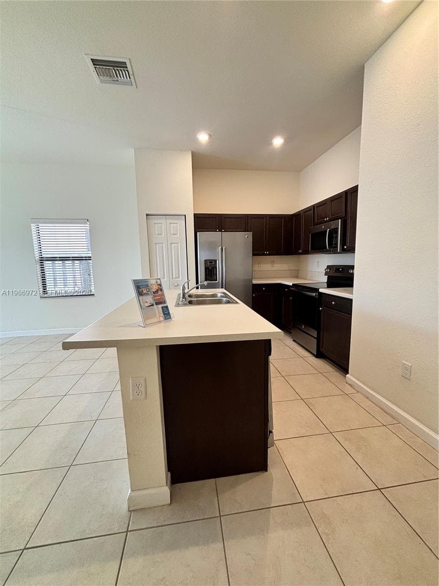 164 NE 23rd Ter, Homestead FL 33033 — 82