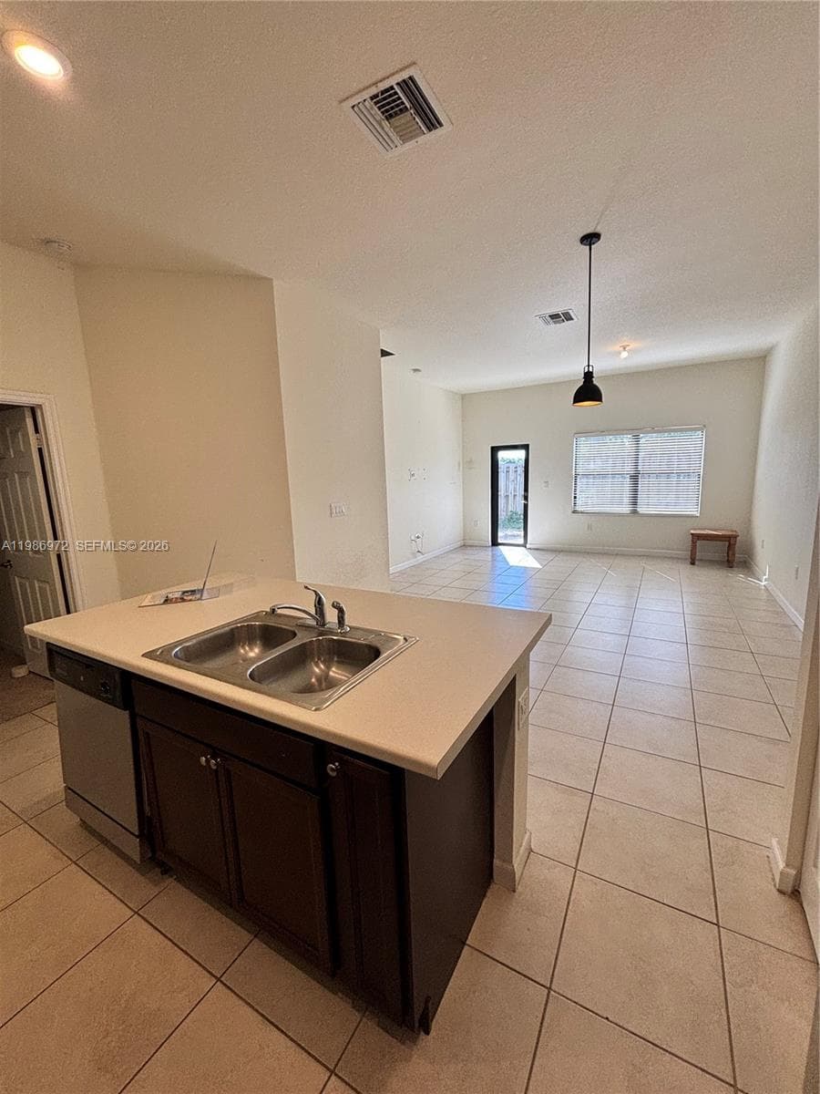 164 NE 23rd Ter, Homestead FL 33033 — 85