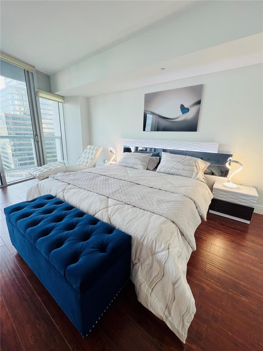495 Brickell Ave # 2707, Miami FL 33131 — 12